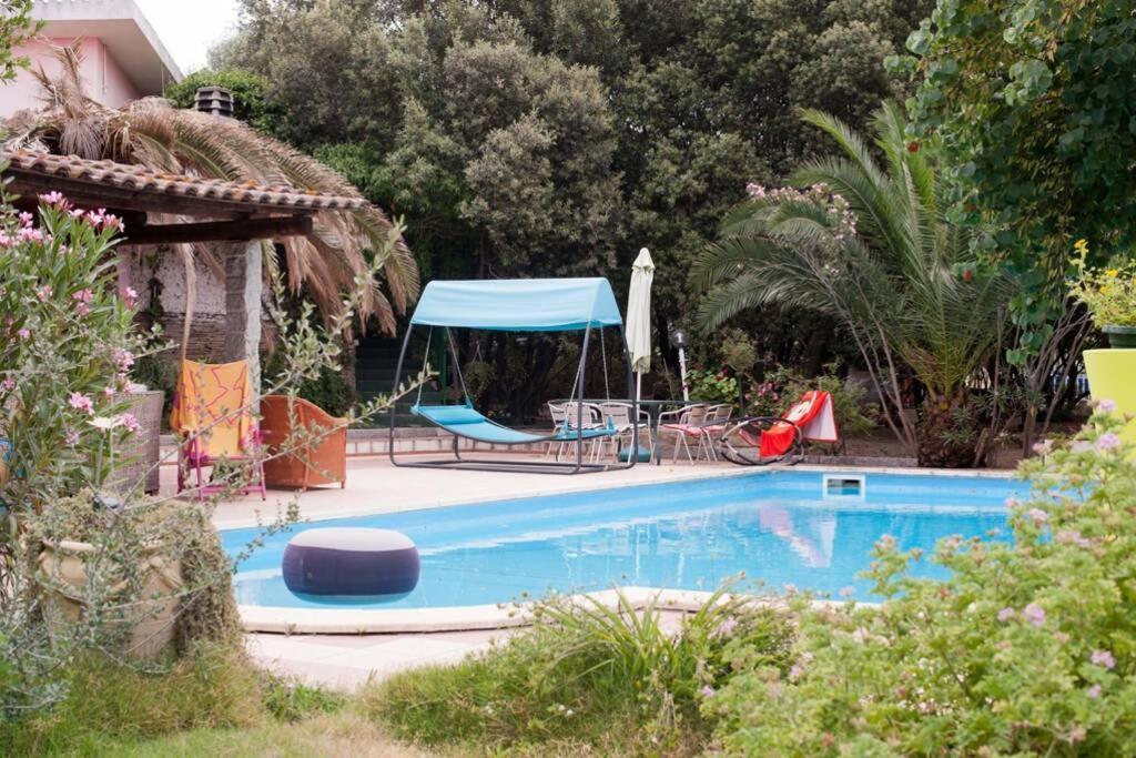 Loft Mansardato Con Giardino E Piscina In Villa Privata Loft With Garden And Swimming Pool In A Private Villa Sestu 外观 照片