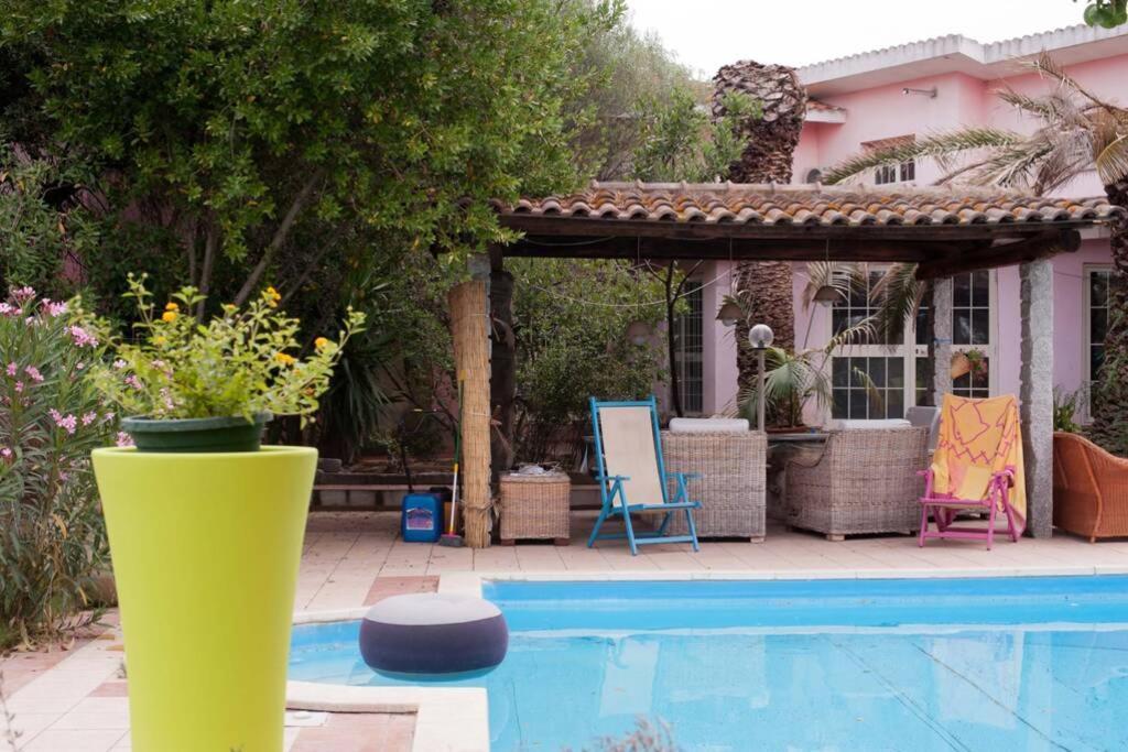 Loft Mansardato Con Giardino E Piscina In Villa Privata Loft With Garden And Swimming Pool In A Private Villa Sestu 外观 照片